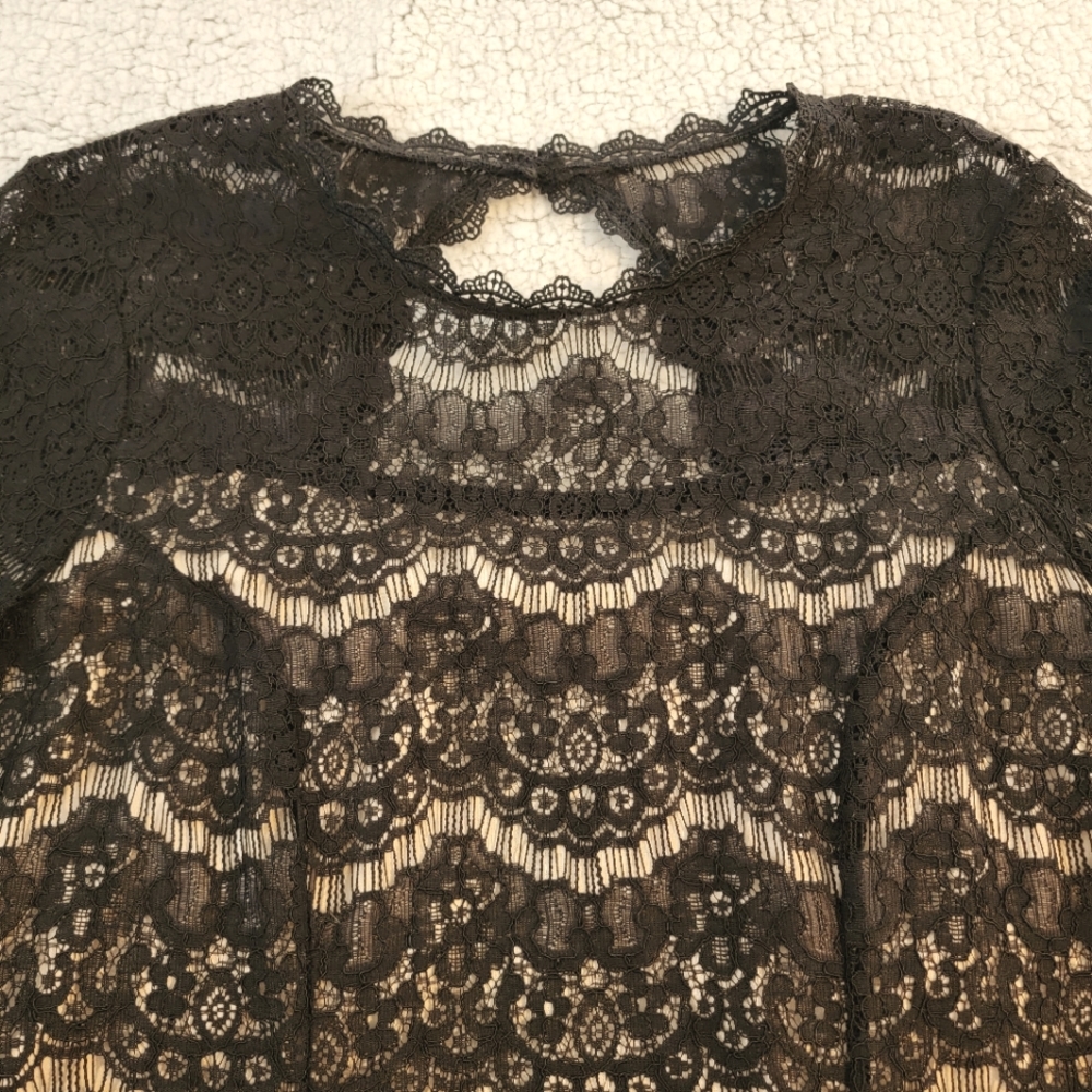 Dress - Picture 10 of 15